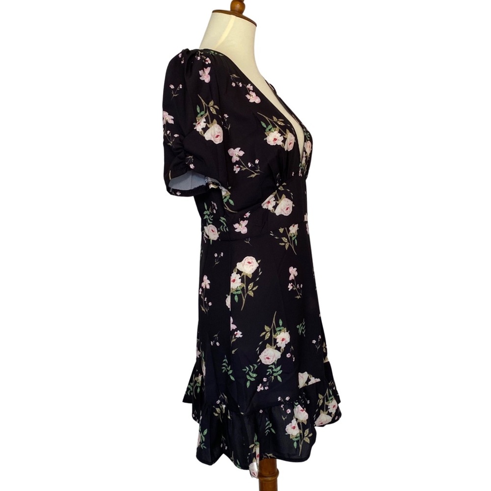 Boho Black Floral Short Sleeve Chiffon Mini Dress - Picture 10 of 16